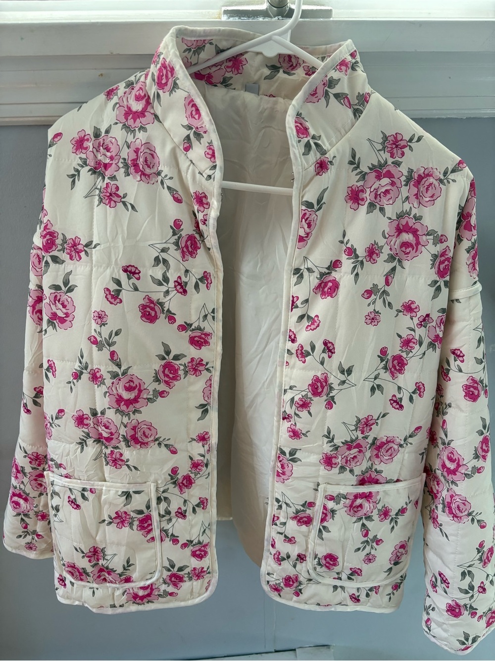 Fashion Brand Company Cream Quilted Puffer Jacket with Pink Rose Print